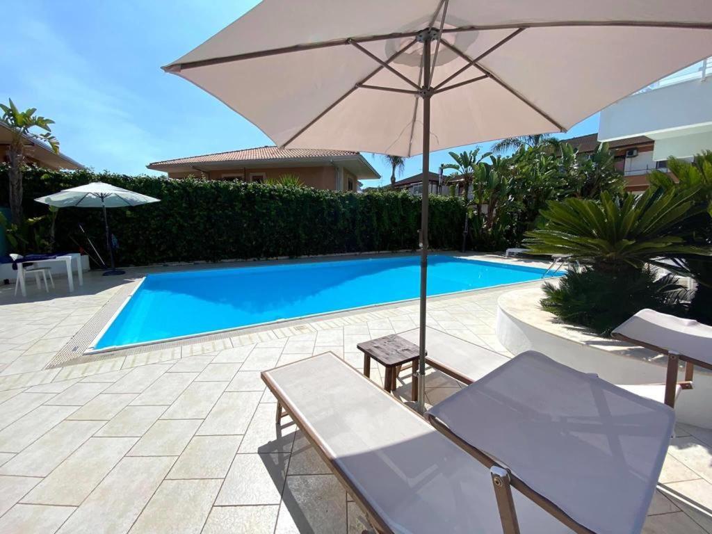 Path House - Etna & Sea View Aparthotel Рипосто Екстериор снимка