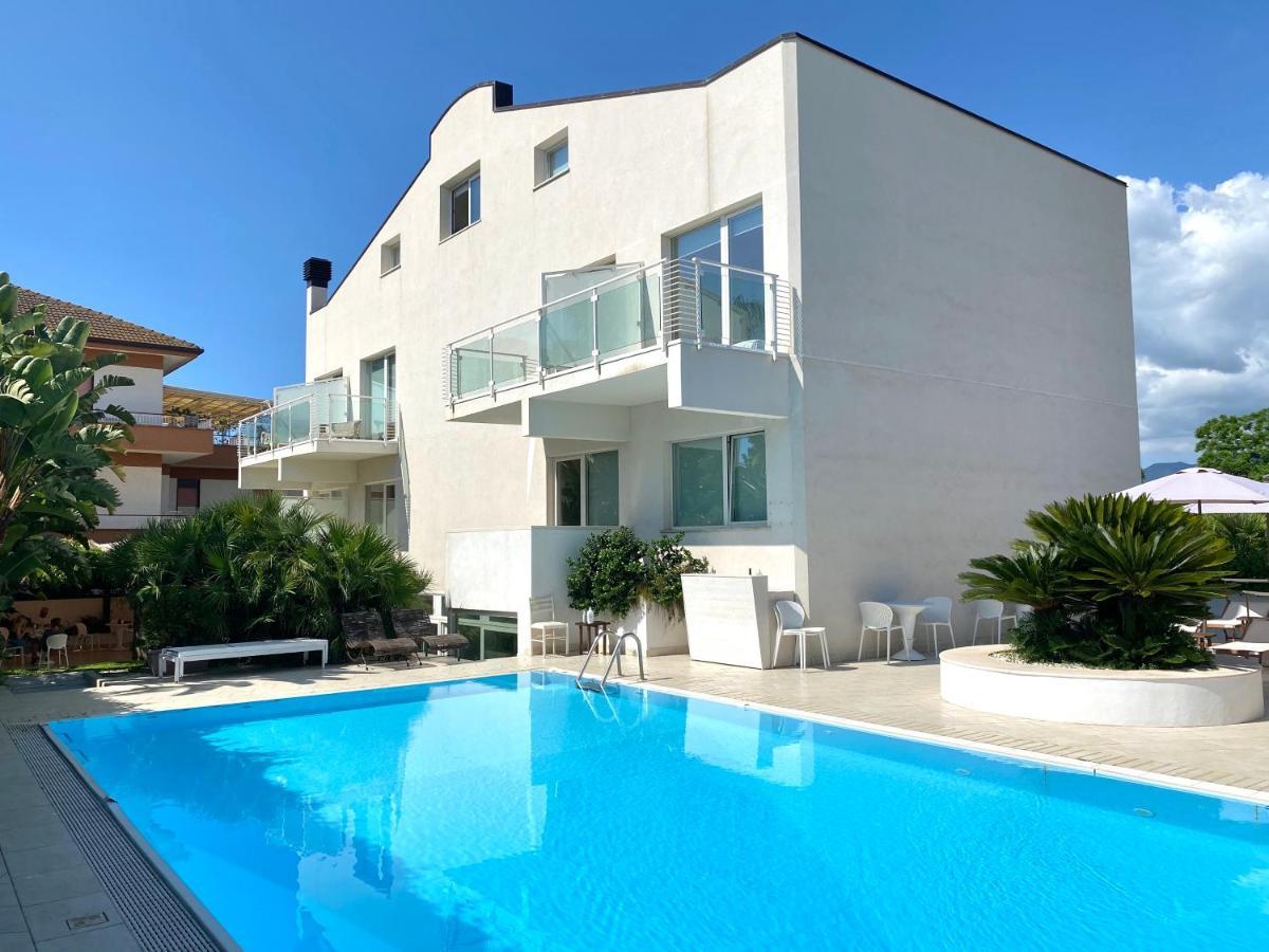 Path House - Etna & Sea View Aparthotel Рипосто Екстериор снимка