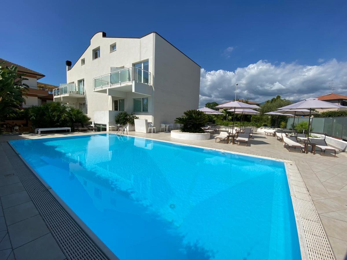 Path House - Etna & Sea View Aparthotel Рипосто Екстериор снимка