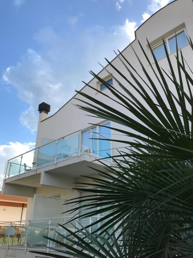 Path House - Etna & Sea View Aparthotel Рипосто Екстериор снимка