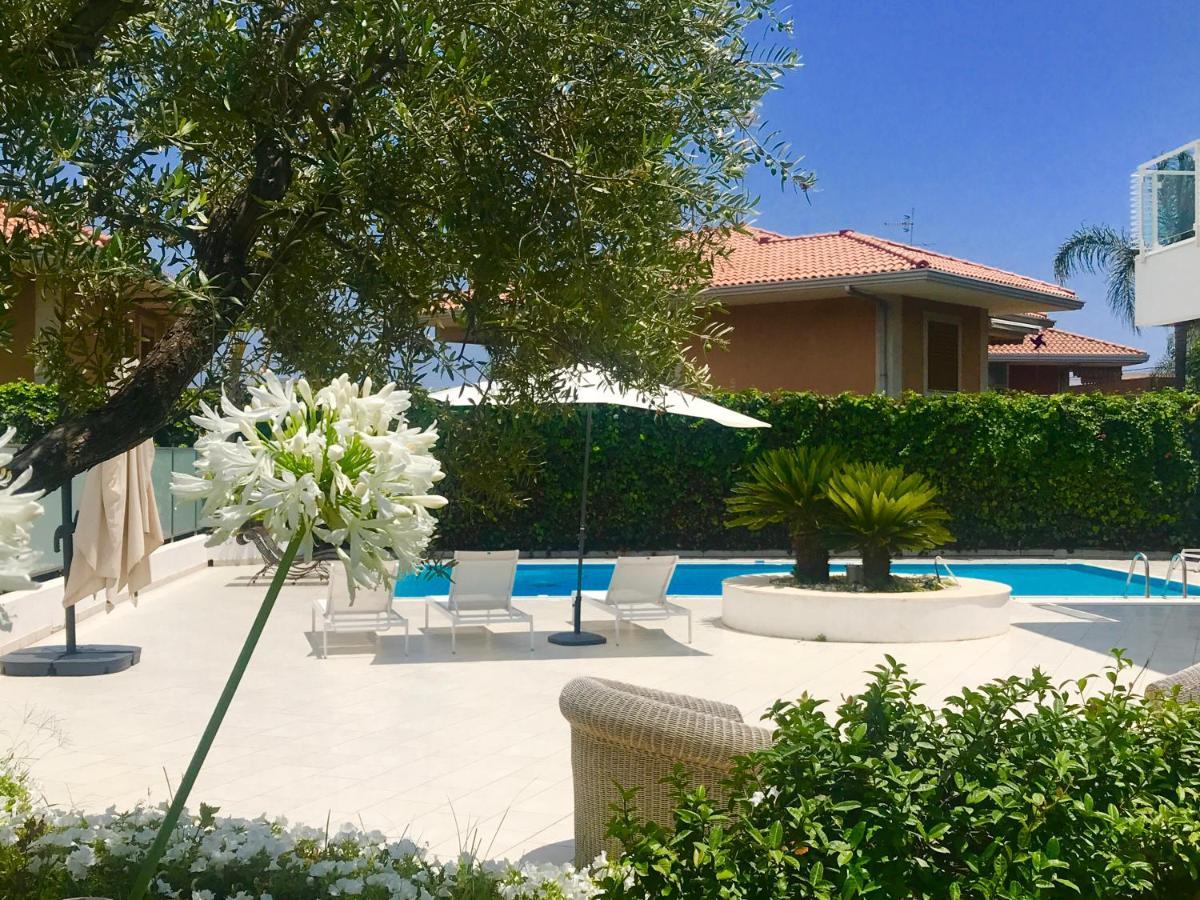 Path House - Etna & Sea View Aparthotel Рипосто Екстериор снимка