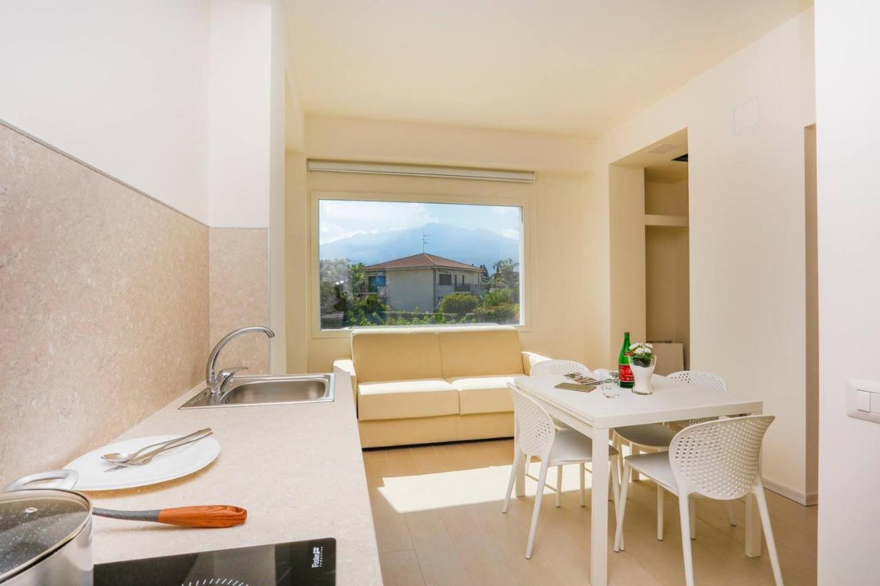 Path House - Etna & Sea View Aparthotel Рипосто Екстериор снимка