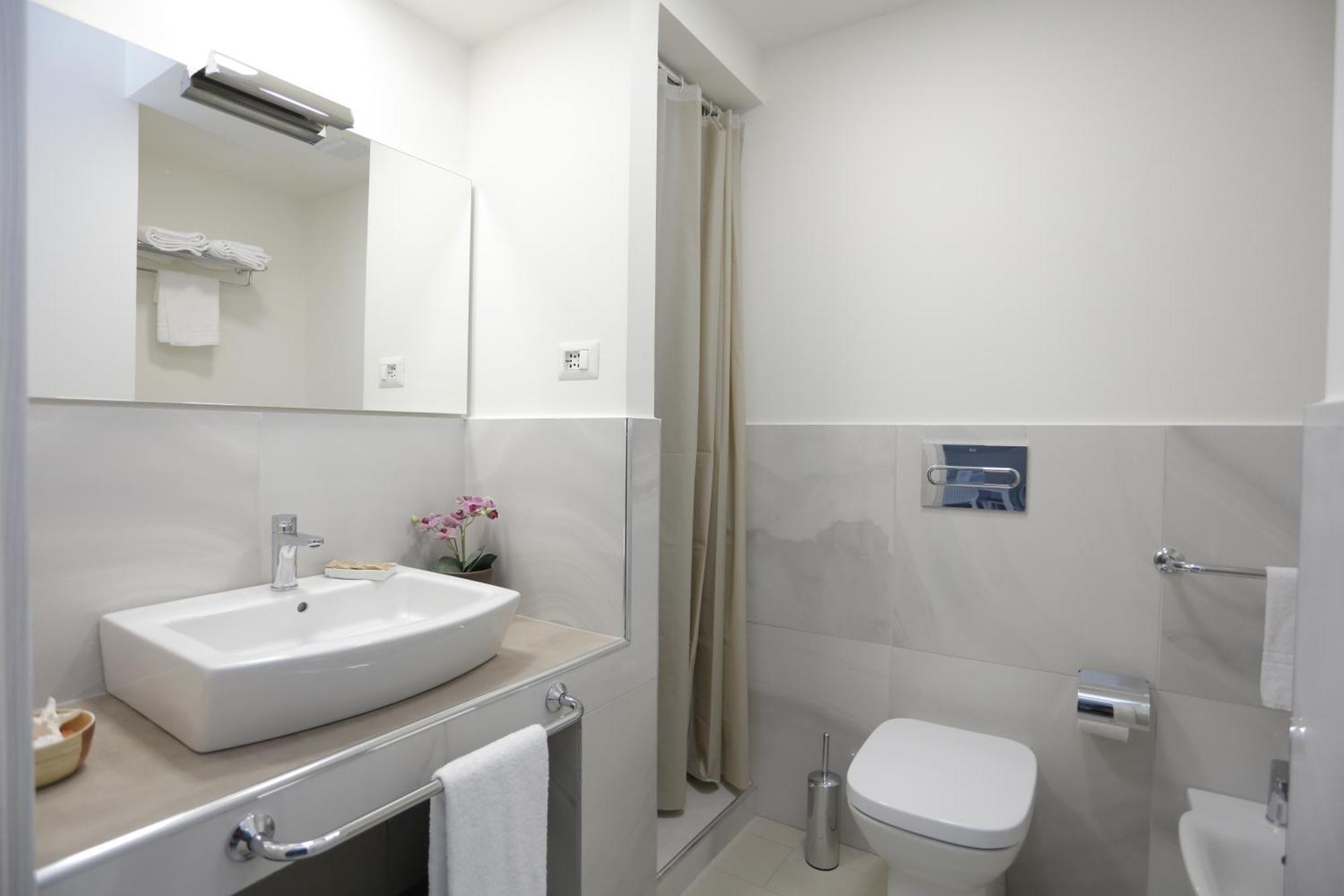 Path House - Etna & Sea View Aparthotel Рипосто Стая снимка